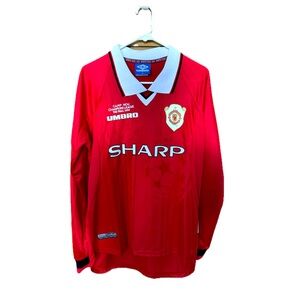 Retro 90’s David Beckham Manchester United jersey